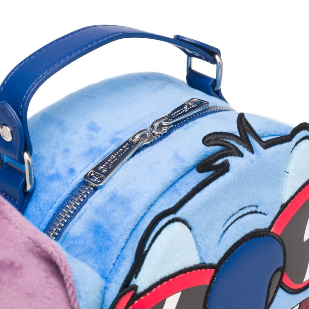 Loungefly Disney Lilo & Stitch Ukulele Cosplay Womens Backpack NEW
T#10 - Picture 8 of 12